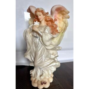 Vintage Seraphim Classics Angel "Arianna, Winters Warmth". #78124 (IOB) 1998